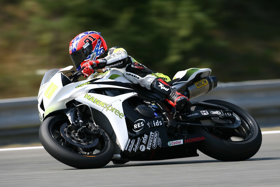 Brands Hatch World Supersport Sebastien Charpentier Secures 
